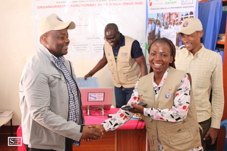 Visite de la délégation du FFC chez SOBDC pour le suivi du projet en faveur des femmes (Mahagi et Djugu.)
